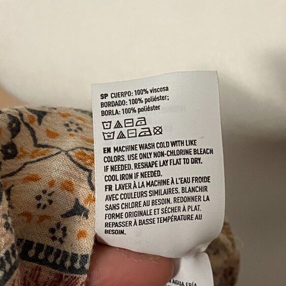 AE Boho Patterned Tassel Balloon Sleeve Peasant Peplum Top Sz M Festival Artsy - Picture 11 of 12